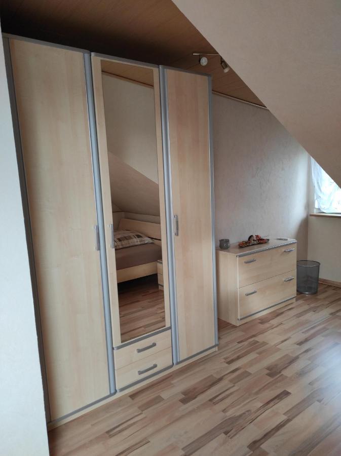 Privatzimmer Guhl Munster im Heidekreis Luaran gambar
